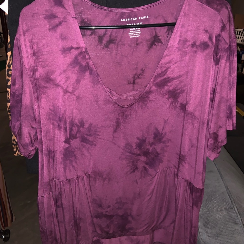 American Eagle Outfitters Plum Tie-Dye V-Neck Babydoll Top